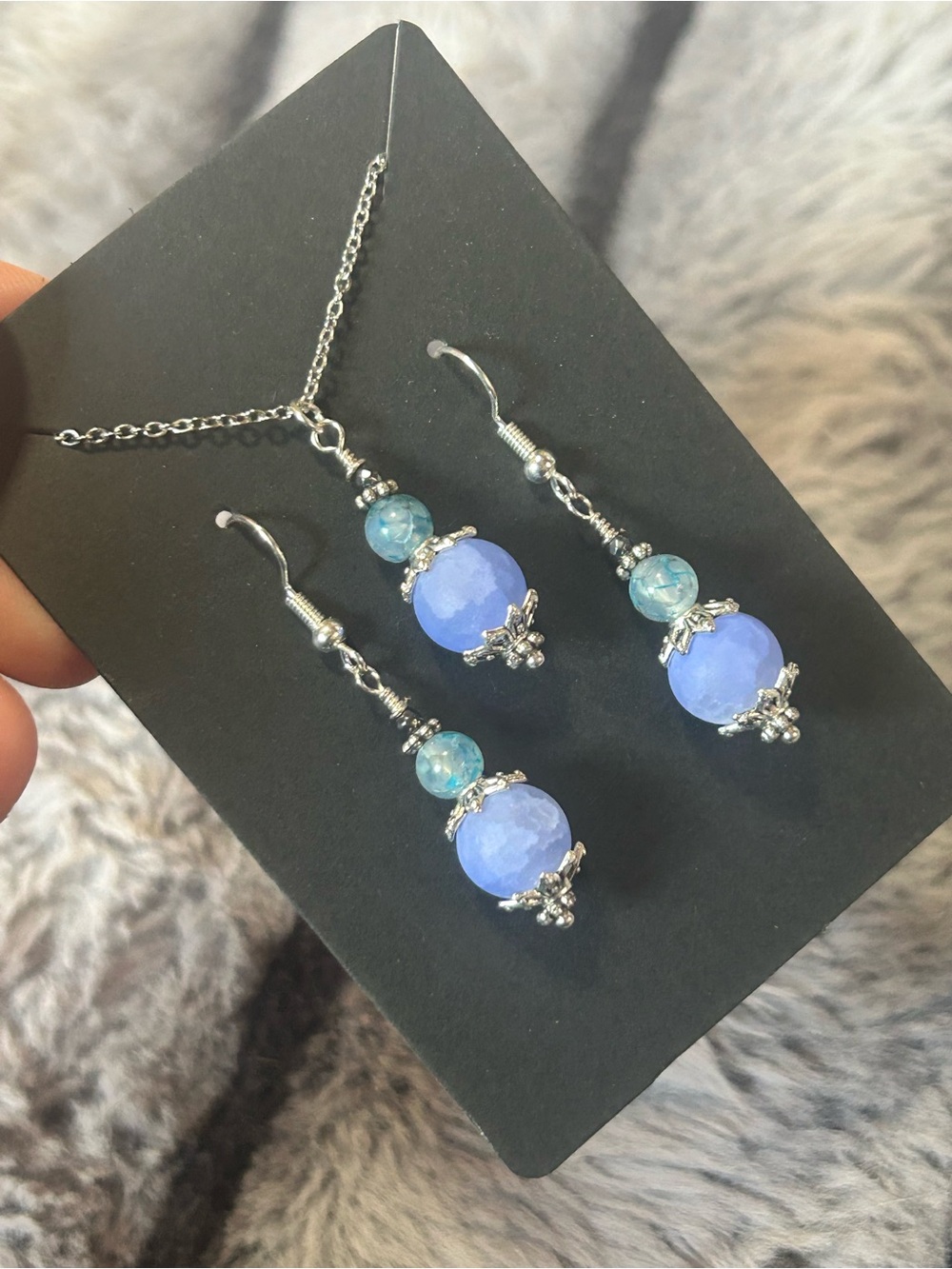 Handcrafted periwinkle crackle glass dragon vein agate necklace and earring set